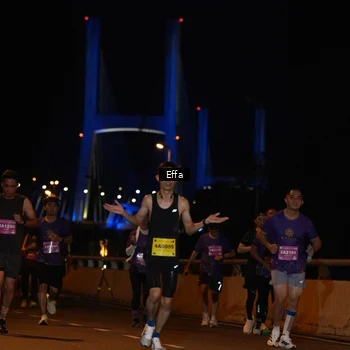 Runner Photo 2758000