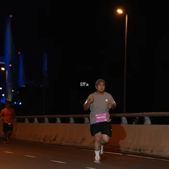 Runner Photo 2758002