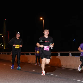 Runner Photo 2758117
