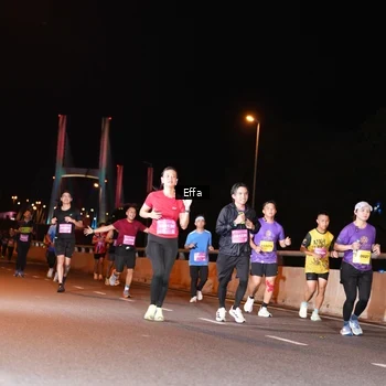 Runner Photo 2758192