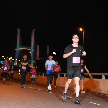 Runner Photo 2758216