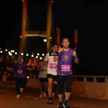Runner Photo 2758417