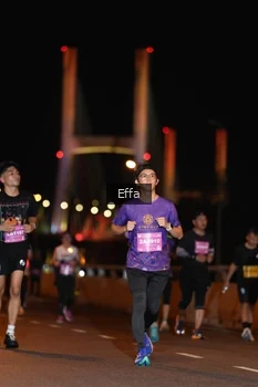 Runner Photo 2758758