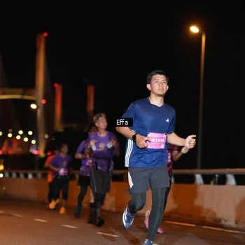 Runner Photo 2758878