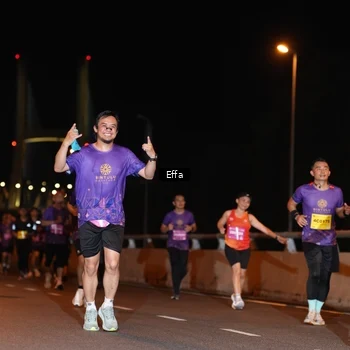 Runner Photo 2758976