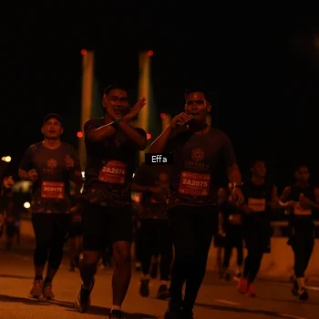 Runner Photo 2759172