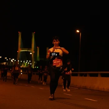 Runner Photo 2759196