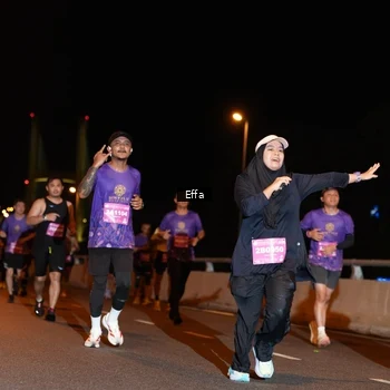 Runner Photo 2759246