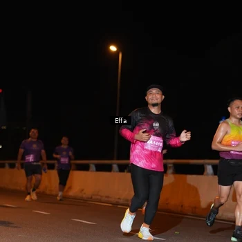 Runner Photo 2759499