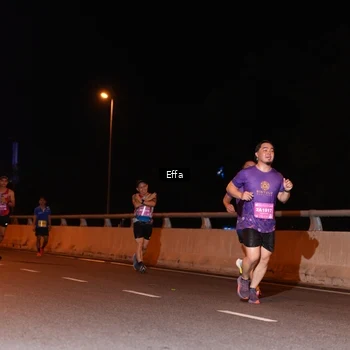 Runner Photo 2759672