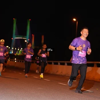 Runner Photo 2759812
