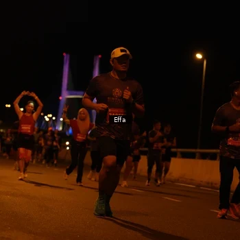 Runner Photo 2759824