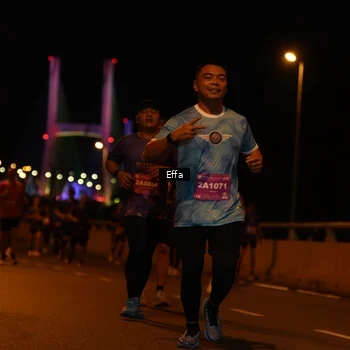 Runner Photo 2759973