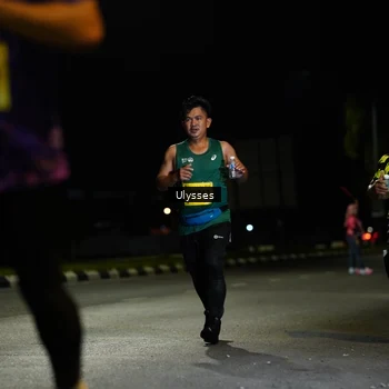 Runner Photo 2760004