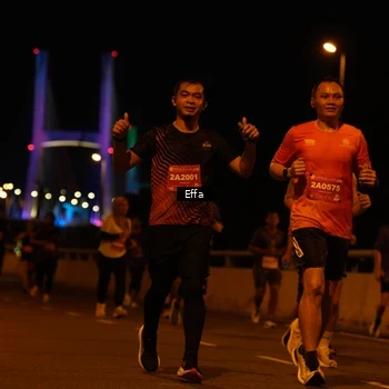 Runner Photo 2760007