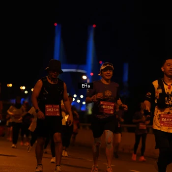 Runner Photo 2760060