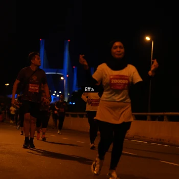 Runner Photo 2760096