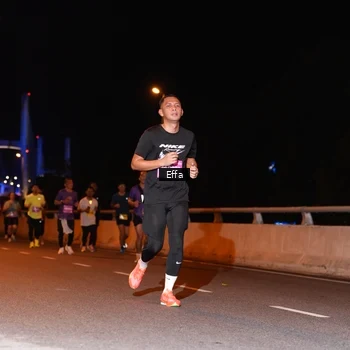 Runner Photo 2760157