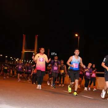Runner Photo 2760619
