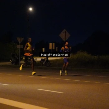 Runner Photo 2760876