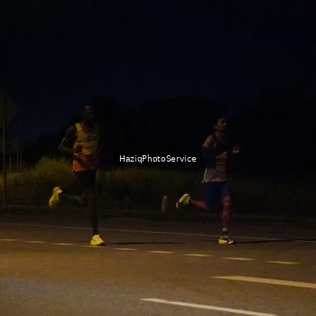 Runner Photo 2760890