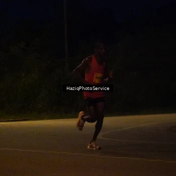 Runner Photo 2760936
