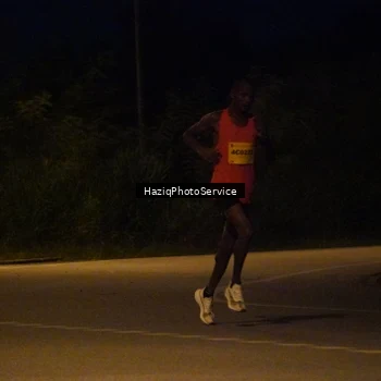 Runner Photo 2760946