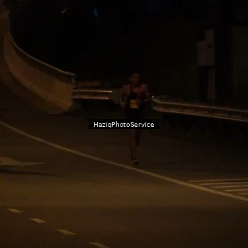 Runner Photo 2761186