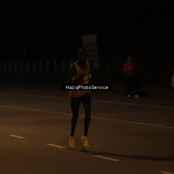 Runner Photo 2761334