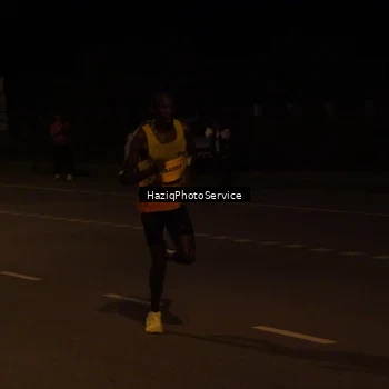 Runner Photo 2761354