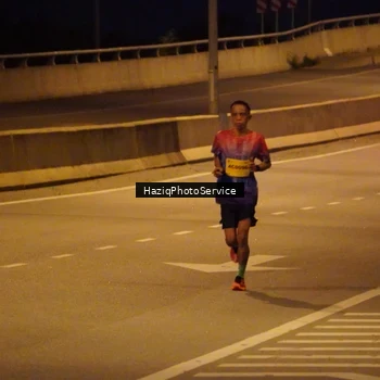 Runner Photo 2761865