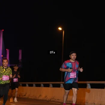 Runner Photo 2761993