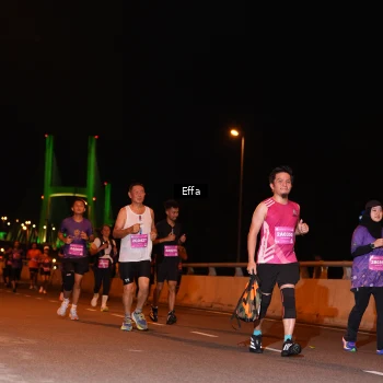 Runner Photo 2762012