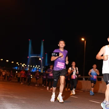Runner Photo 2762023