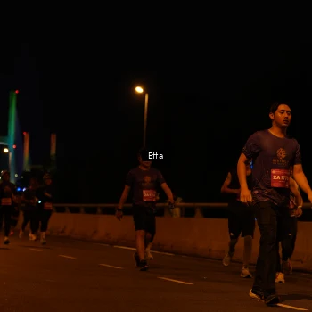 Runner Photo 2762131