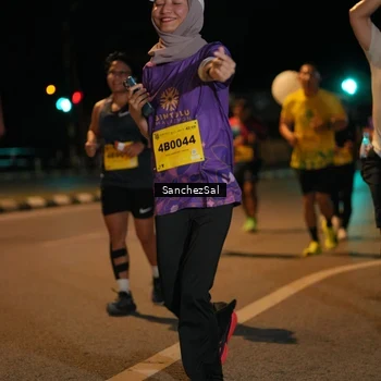 Runner Photo 2762341