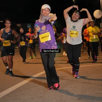Runner Photo 2762344
