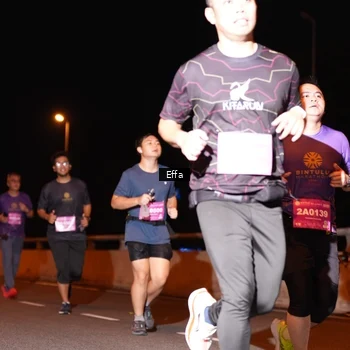 Runner Photo 2762357
