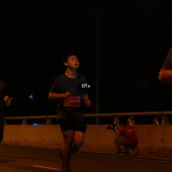 Runner Photo 2762366