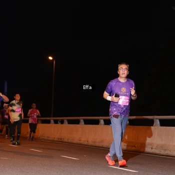 Runner Photo 2762374
