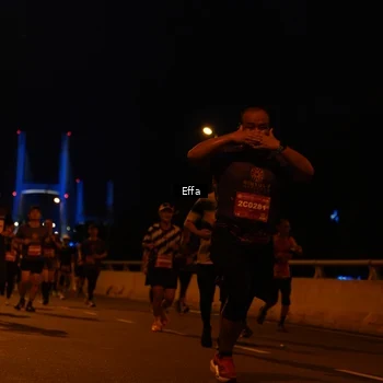 Runner Photo 2762397