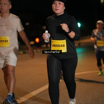 Runner Photo 2762493