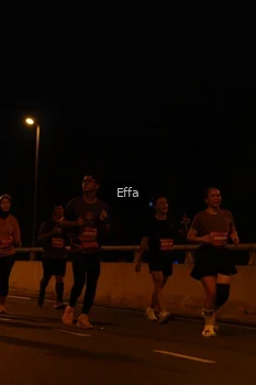 Runner Photo 2762496