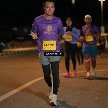Runner Photo 2762585