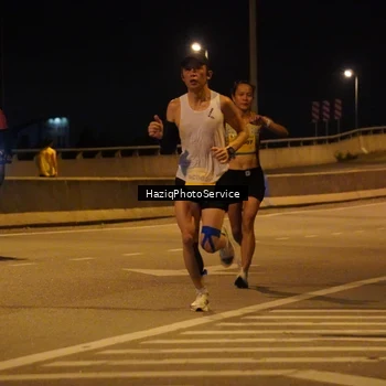 Runner Photo 2762589