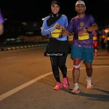 Runner Photo 2762598