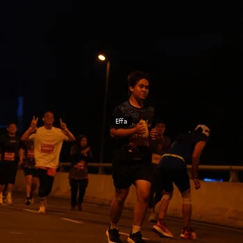 Runner Photo 2762605