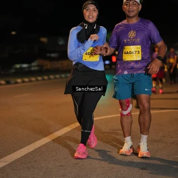 Runner Photo 2762613