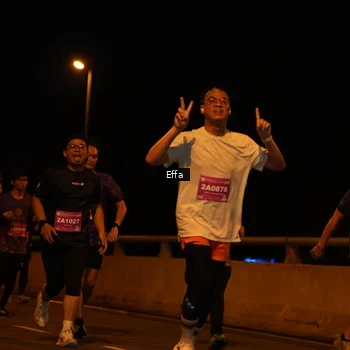 Runner Photo 2762614