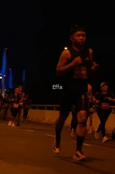 Runner Photo 2762660